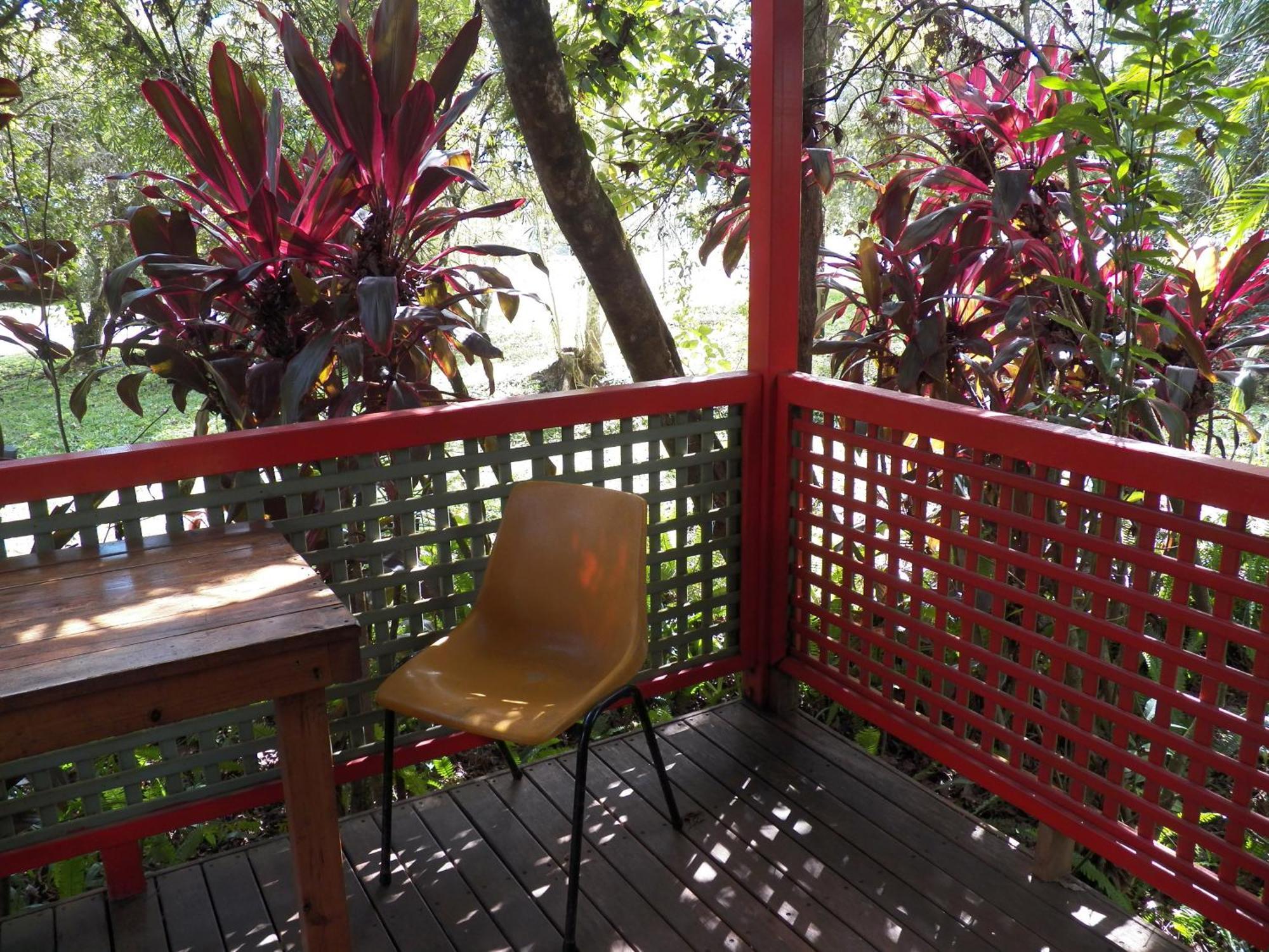 Lake Eacham Tourist Park & Cabins Zimmer foto